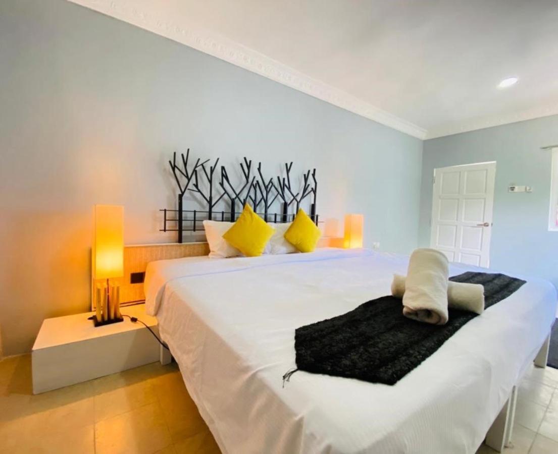Fat Mermaid Guesthouse Pantai Cenang  Buitenkant foto