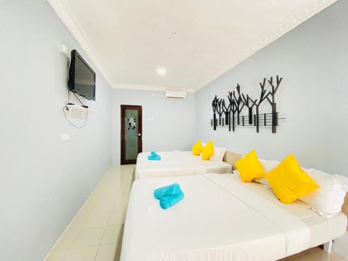 Fat Mermaid Guesthouse Pantai Cenang  Buitenkant foto
