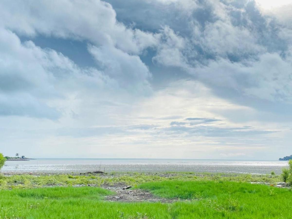 Fat Mermaid Guesthouse Pantai Cenang  Buitenkant foto