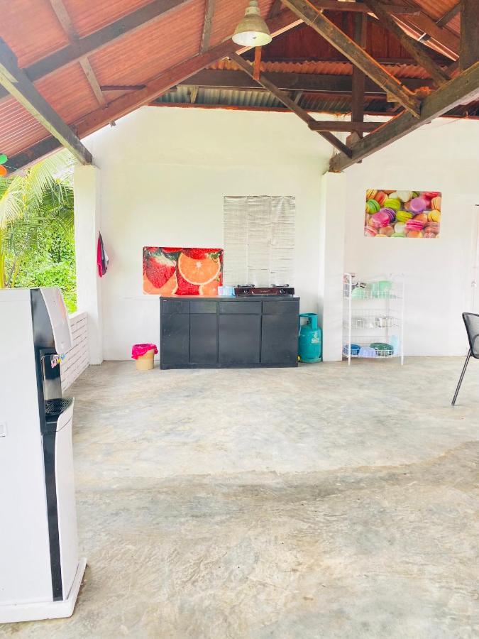 Fat Mermaid Guesthouse Pantai Cenang  Buitenkant foto
